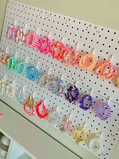 Pegboard Beads Ideas, Bracelet Buisness Ideas, Bracelet Peg Board, Clay Bead Bracelet Packaging, Cute Bracelet Business Names Ideas, Clay Bead Bracelet Buisness, Bracelet Buisness Ideas Names, Cute Braclet Business Names, Braclate Ideas