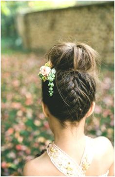 Amazing Wedding Hairstyles For Children Gallery Party Hairstyles For Long Hair, Braided Top Knots, Bridal Tops, Boho Hair, Girls Braids, Best Short Haircuts, Party Hairstyles