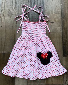 White Red Polka Dot Minnie Mouse Dress Minnie Mouse Dresses, Minnie Mouse Dress Toddler, Bug Clothing, Mickey Mouse Dress, Mickey Mouse Outfit, Mouse Outfit, Minnie Mouse Theme, Shower Balloons, Mouse Dress