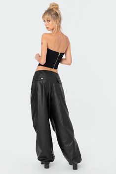 PRODUCT INFO Parachute pants Faux Leather Oversized fit Pockets Drawstring finishings Faux Leather Model wears size XS/S Model height is 5'6 Item care: Hand wash Leather Cargo Pants, Oversized Pants, Low Rise Pants, Swimwear Dress, Faux Leather Pants, Flare Pants, S Models, Model Height, Oversized Fits