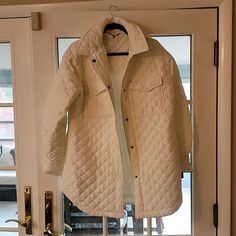 Lucky Brand White Quilted Coat Hooded, Lightweight And Water Resistant Great For Spring! White Lapel Collar Shacket For Workwear, Chic White Shacket For Workwear, Beige Quilted Outerwear For Work, White Outerwear With Lapel Collar And Button Closure, White Lapel Collar Outerwear With Button Closure, Collared Winter White Outerwear For Work, Casual Winter White Outerwear With Lapel Collar, White Collared Outerwear With Button Closure, Collared Winter White Outerwear For Fall