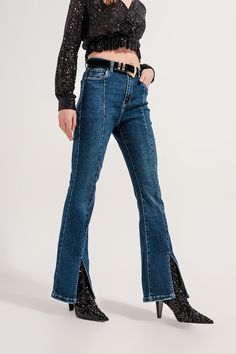 Maxi length. Jeans. Plain design. A-line cut. Flare. Casual. Basic. Slim fit. Five pockets. Seam details. Types Of Jeans, Jeans Casual, Flare Leg Jeans, Flared Jeans, Sheer Top, Jeans Flare, Split Hem, Color Azul, World Of Fashion