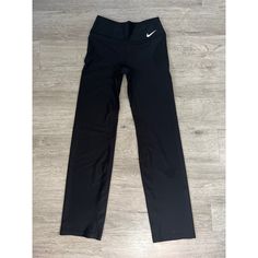 Midrise Power Fit Black Straight-Leg (Standard Fit) Athletic Pants Size: Women's Small Condition: New With Tags **Measurements Available Upon Request! **Always Open To Offers **Bundle Savings Available **Reach Out With Questions **Follow "Red Carpet Hippie" On Social And Other Platforms Non-Smoking Home Every Item Steamed Thoroughly Before Shipment! Nike Compressive Yoga Pants For Running, Nike Compressive Yoga Pants, Nike Yoga Pants With 4-way Stretch, Compressive Black Nike Bottoms, Grey Nike Sweatpants, Nike Yoga Pants, Black Nylon Yoga Pants With 4-way Stretch, Yoga Flare Pants, Bootleg Pants