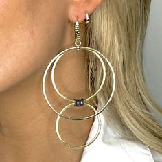 Our Concentric Statement Earrings are Triple Hoops with hammered ear wires, a perfect pairing in my opinion would be an off the shoulder sweater💜 They measure 3.25” in length and are free from cadmium, zinc, and nickel. Tarnish resistant coating. Hand Forged Metal Earrings, Modern Metal Hoop Earrings With Oxidized Finish, Modern Oxidized Metal Hoop Earrings, Chic Hammered Metal Earrings, Chic Brass Nickel-free Hoop Earrings, Triple Hoop Earrings, Off The Shoulder Sweater, Interior Design Business, Custom Jewelry Design