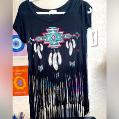 Feather Fringe Soft Material Festival County Western M/L Harley Rhinestones Casual Black Fringe Tops, Casual Crew Neck T-shirt With Fringe, Black Bohemian Crew Neck Top, Black Bohemian Tops With Fringe, Bohemian Black Tops With Fringe, Black Short Sleeve Top For Festival, Black Bohemian T-shirt For Festival, Black Graphic Tee For Festival, Black Graphic Tee For Festivals