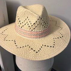 Brand New, Never Worn Womens Fashion Straw Hat With Bunk Embroidered Hat Band Western Style Cream Panama Hat, Casual Embroidered Sun Hat For The Beach, Casual Embroidered Sun Hat For Beach, Casual Embroidered Hats For The Beach, Cream Country Straw Hat For Spring, Casual Embroidered Beach Hats, Country Style Cream Brimmed Sun Hat, Country Style Cap For Vacation, Embroidered Sun Hat For Summer