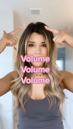 Adding Volume To Your Hair, Makeup Tips To Look Younger, Flat Hair, Voluminous Hair, Hair Stylies, Hair Setting, Hairdo For Long Hair, Hair Life, Volume Hair