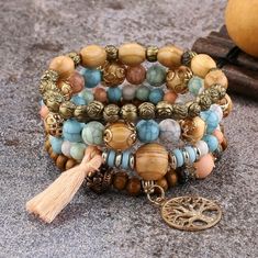 Beautiful 4 Piece Stackable Boho Bracelet Set. Wear Together Or Separate. Aesthetic Beaded Bracelets, Charm Bracelet Aesthetic, Bracelet Aesthetic, Bracelets Trendy, Heishi Bracelets, Wooden Beaded Bracelets, Bohemian Life, Life Tree, Bohemian Bracelets