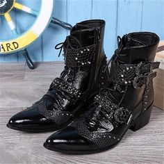 Punk Style Men, Men Shoes Casual, Black Boots Men, Ankle Boots Men, High Top Boots, Punk Rocker, Mens Boots Fashion, Outdoor Boots, Estilo Punk