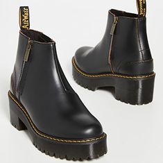 Dr. Martens Rometty Ii Chelsea Platform Boots Size 10 New Without Box Rometty Chelsea Boot, Chelsea Platform Boots, Dr Martens Rometty, Shoes Dr Martens, Chelsea Boot, Platform Boots, Dr. Martens, Smooth Leather, Quad