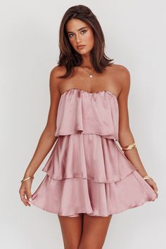 Behati Tiered Layer Strapless Dress Dusty Rose by Selfie Leslie Pref Dress Preference Night, Short Banquet Dresses, Unique Formal Dresses Short, Short Formal Dresses Classy, Fun Hoco Dresses, Sweethearts Dresses, Dresses For Birthday, Classy Homecoming Dress, Sorority Dresses