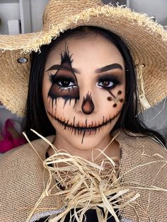 Diy Scarecrow Costume, Scarecrow Halloween Makeup, Halloween Costumes Scarecrow, Halloween Makeup Clown, Scarecrow Makeup, Scarecrow Halloween, Scarecrow Face, Holloween Makeup, Scarecrow Costume