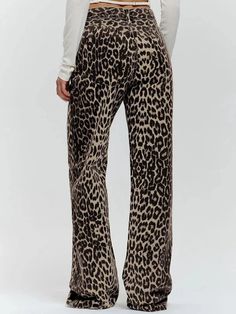 Item Types: Animal print pants, leopard print pants womens, flare pants womenPants Style: Flare Pants Length: Floor LengthClosure Type: Zipper FlyFit Type: Regular FitFront Style: FlatWaist Type: LowElasticity: NoDetail: PocketPattern Type: Animal PrintMaterial: CottonMaterial: Polyester Streetwear Spring, Style Wide Leg Pants, Leopard Jeans, Baggy Streetwear, Leopard Print Pants, Leopard Pants, Printed Wide Leg Pants, Cooler Look, Printed Trousers