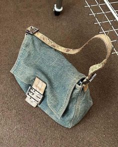 Details: Denim shoulder bag Denim Shoulder Bag, Denim Shoulder Bags, Denim Blue, Blue Denim, Shoulder Bag, Outfit Accessories, Blue