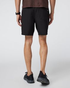 One short for every sport, the Kore Shorts have a classic athletic fit, falling just above the knee with an anywhere and everywhere versatility. Go commando in confidence with the breathable, boxer-brief liner. Also available in 5" and 9" inseam and unlined. | Vuori Kore Shorts | Black | XL Vuori makes premium performance apparel inspired by the active Coastal California lifestyle; an integration of fitness, surf, sport, and art. Breaking down the boundaries of traditional activewear, we are a n Casual Athletic Shorts For Running With Short Inseam, Casual Athletic Shorts With Short Inseam For Running, Athleisure Athletic Shorts In Recycled Polyester For Sports, Casual Training Shorts With 5-inch Inseam, Functional Gym Activewear With Short Inseam, Functional Activewear For Gym With Short Inseam, Recycled Polyester Athletic Shorts For Sports, Functional Gym Shorts In Recycled Polyester, Functional Recycled Polyester Gym Shorts