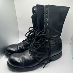 Vintage Corcoran Mens Military Boots Lace Up Combat Black Leather Size 9.5 D Us Army Boots From Original Owner- Circa 1990, Owner Served In Desert Storm So Possibly From That War Possibly Never Worn? Appear To Be In Like New/New Condition. Just A Few Very Minor Scuffs - Please See All Pictures Hard Toe Made In The Usa Crafted With High-Quality Leather Length Of Sole: Aprox 12" Width Of Toe Box: 4" Heel Height: 1" Total Height Of Boot: 10.5" Non-Smoking Home Punk Grunge Rock Bike, Jump Boots, Usa Black Snip Toe Work Boots For Streetwear, Black Leather Alternative Style Boots, Black Leather Boots In Alternative Style, Alternative Style Black Leather Boots, Black Moto Boots With Steel Toe, Black Leather Alternative Combat Boots, Black Combat Boots With Snip Toe And Reinforced Toe, Black Closed Toe Alternative Boots, Vintage Black Lace-up Boots