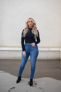 Shop the iconic high rise super skinny jeans. This style of jean meets the comfort of sweats with the super soft feel and the stretch. The high waist ankle jeans are the perfect fit for all body shapes by having slight comfort stretch to them. The skinny jeans feature a high waistlines, front pocket, back pockets and a tummy control fit. The navy skinny jeans come in a darker blue hue. high rise super skinny ankle length five pockets belt loops zip fly closure true to size Inseam: 28" Rise: 11" Trendy Medium Wash Elastane Jeans, Trendy High Rise High Stretch Jeans, High Rise Stretch Jeans For Winter, High Waist Elastane Jeans For Everyday, Stretch High Rise Jeans For Winter, Trendy Elastane Jeans For Everyday, Elastane Jeans For Everyday Fall Wear, Winter High Rise Stretch Jeans, Fall Medium Wash Elastane Jeans