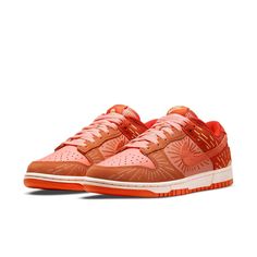 The upper features rays of the sun scattered throughout, while the lateral heel panels all incorporate the same motif. The sole units finish off the summer-inspired look with the same aforementioned looks. SKU: DO6723-800 Release Date: 16 Dec 2021 Color: Team Orange/Orange-Crimson Bliss Wmns Dunk Low, Yeezy Boots, Jordan 11 Retro Low, Nike Models, Womens Air Jordans, Dunks Nike, Air Jordan 11 Retro, Jordan 11 Retro, Winter Solstice