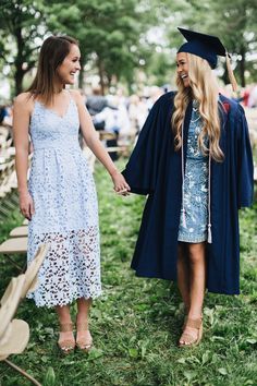 spring graduation outfits 50+ best outfits Graduation dress college Graduation Dress Under Toga, Summer Graduation Outfit, Elegant Graduation Dress, College Graduation Dress, Graduation Outfit College, Graduation Dress College, 90s Fashion Outfits Hip Hop Party, White Dresses Graduation, Friend Graduation