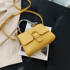 Shipping: Worldwide Express Shipping AvailableDelivery time: 7-15Days Fast ShippingReturns: Fast refund, 100% Money Back Guarantee.Brand Name: CHALLENHandbags Type: Shoulder BagsTypes of bags: Handbags & Crossbody bagsMain Material: PULining Material: PolyesterShape: SatchelsPlace Of Origin: GUANG DONG ProvincePlace Of Origin: SHAN DONG ProvinceOrigin: Mainland ChinaCN: GuangdongHardness: HARDPattern Type: SolidInterior: Interior Slot PocketInterior: Cell Phone PocketInterior: Interior Zipper Po Necktie Set, Oversized Sweater Women, Ripped Jeans Men, Yellow Handbag, Luxury Crossbody, Messenger Handbags, Handbags Crossbody, Handbags Casual, Top Handle Handbags