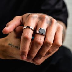 Teaching Men's Fashion – RoseGold & Black Adjustable Men Rings, Luxury Minimalist Sterling Silver Men's Ring, Luxury Fine Jewelry Men's Ring For Everyday, Luxury Black Enamel Men's Ring As Gift, Luxury Classic Men's Ring With Black Enamel, Luxury Men's Oxidized Open Ring, Back Ring Men, Midi Rings Men, Cheap Men's Silver Rings