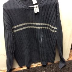 Nwt. Long Sleeve Old Navy Sweater. 100% Cotton. Men’s Basics, Midwest Emo Sweater, Old Man Sweater, Thrifting Clothes, Sweater Aesthetic, Fit Board, Man Sweater, Character Wardrobe, Random Clothes