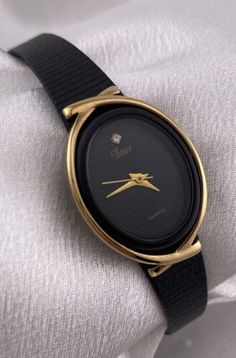 Vintage Timex Diamond Black & Gold Metal Band Ladies Watch Classic Dainty   | eBay