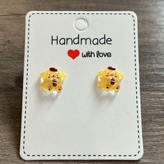 This Listing Is For A Cute Pair Of Handmade Pompompurin Earrings. Earring Stud Is 5mm And Made Out Of Stainless Steel. Hypoallergenic Earring Post And Earring Back. Charms Are Made Out Of Resin/Acrylic. Super Cute For Kids Or Adults! :) **Comes From A Smoke Free Home** Playful Hypoallergenic Yellow Earrings, Playful Yellow Hypoallergenic Earrings, Cute Handmade Yellow Earrings, Pompompurin Accessories, Kids Accessories Jewelry, Resin Acrylic, Earring Stud, Earring Post, Girl Jewelry