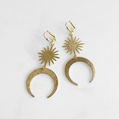 A celestial boho dream - it's a uniquely designed pair that always feels special. MATERIAL: Brass CLOSURE: Gold plated leverback LENGTH: 2.5" long Celestial Boho, Dangle Earrings Boho, Earrings In Gold, Sun And Moon, Feeling Special, Boho Earrings, Statement Earrings, Jewelry Earrings Dangle, Dangle Drop Earrings