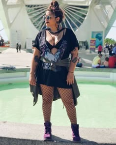 Electro Festival Outfit, Plus Size Concert Outfit, Rock Festival Outfit, Rave Outfits Plus Size, Outdoor Concert Outfit, Plus Size Festival Outfit, Concert Outfit Plus Size, Rap Concert Outfit, Plus Size Rave