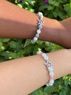 Handmade matching bracelets for couples or friends. White Star Bracelets For Friendship, Star-shaped Beaded Bracelets For Friendship, Bf And Gf Bracelets, Matching Best Friend Bracelets, Matching Bead Bracelets, Matching Bracelets For Best Friends, Matching Bracelets For Couples, Star Bracelets, Bracelets For Couples