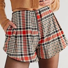 Free People Mayfair Pleated Plaid Multicolored Shorts Nwot. Sizes 4,6,8 New Without Tags Front Zipper Closure Side Pockets Please Note The Inside Tag Is Marked For Store Purposes Measurements Approx Laying Flat Sz 4 Waist 14.5” Front Rise 12” Inseam 3” Leg Opening 15.5” Sz 6 Waist 15” Front Rise 12.5” Inseam 3” Leg Opening 16” Sz 8 Waist 15.5” Front Rise 13” Inseam 3” Leg Opening 16.5” (93) Plaid Short Bottoms For Fall, Retro Short Bottoms For Fall, Trendy Orange Short Bottoms, Trendy Short Orange Bottoms, High Waist Red Shorts For Fall, Orange Bottoms With Pockets, Short Length, Orange Bottoms With Pockets Short Length, Orange Short Bottoms With Pockets, Short Inseam Shorts With Pockets For Fall