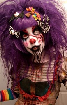 Zombie Clown Art, Zombie Clown Costume, Female Zombie Makeup, Zombie Clown Makeup, Halloween Clown Makeup Scary, Scary Female Clown, Scary Female Halloween Costumes