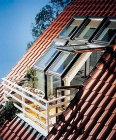 an image of a house that is on the roof