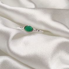 Nature Green Onyx 925 Sterling Silver Ring, Anniversary Gift for Women Oval Sterling Silver Crystal Ring For Anniversary, Elegant Stackable Sterling Silver Moonstone Ring, Fine Jewelry Stackable Gemstones As Gifts, Elegant Stackable Moonstone Ring In Sterling Silver, Fine Jewelry Stackable Gemstones For Gift, Fine Jewelry Oval Birthstone Ring In Sterling Silver, Silver Oval May Birthstone Ring, Silver May Birthstone Gemstones For Gifts, Silver Gemstones For May Birthstone Gift