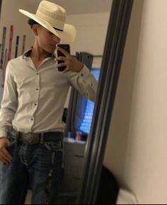 White Vaquero Outfit Men, Takuache Guys Edgar, Quince Men Outfits, Vaquero Style Men, Cute Vaqueros Guys, Vaquero Fits Men, Mexican Fits Men, Baile Outfits Jaripeo Men, Vaquero Outfits Men