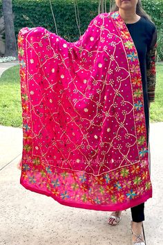 Pink Pure Silk Gotta Phulkari Dupatta M11 at PinkPhulkari California Phulkari Pants, Gotta Patti Work, Ladies Sangeet, Phulkari Suit, Phulkari Embroidery, Desi Dress, Chikankari Kurta, Phulkari Dupatta, Lucknowi Chikankari