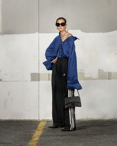 Sport Pants Outfit, Streeet Style, Looks Adidas, Sports Chic Outfit, Sport Chic Style, Fashion Trend Forecast, Look Adidas, Nyc Street Style, New Accessories