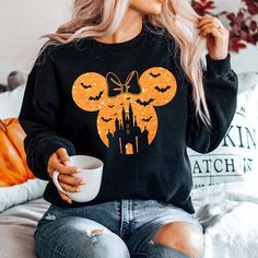 Super Comfy And Soft Sweatshirt For A Quick Disney Trip Minnie Mouse Bow Sarah Maas, Disney Halloween Shirts, Matching Disney Shirts, Disney Trip Shirts, Disney Shirt, Pumpkin Shirt, Ladies Night, Halloween Sweatshirt, Disney Halloween