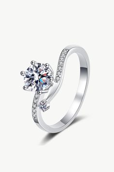 On My Mind 925 Sterling Silver Moissanite Ring - Rings - FITGGINS 5 Carat Diamond Ring, Best Diamond Rings, Diamond Ring For Women, Ring Boy, Ghost Mannequin, Stone Properties, Womens Rings, Matching Hoodies, Boys Jewelry