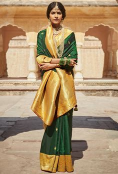 Bottle Green Saree Contrast Blouse, Green Designer Saree, Bottle Green Saree, Green Silk Saree, Groom Wedding Attire, Naming Ceremony, Wedding Saree Indian, Green Saree, Embroidery Saree