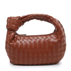 SPECIFICATIONSTypes of bags: Top-Handle BagsStyle: FashionShape: HobosPlace Of Origin: GUANG DONG ProvincePattern Type: KnittingOrigin: CN(Origin)Occasion: VersatileNumber of Handles/Straps: SingleModel Number: J457Main Material: PULining Material: PolyesterItem Type: HandbagsInterior: Cell Phone PocketHardness: SoftHandbags Type: Shoulder BagsGender: WOMENClosure Type: zipperBrand Name: pengsanduoMaterial: High Quality PU Leather Medium Dimensions: 30 cm(width)×16 cm( Height) ×10 cm(Thickness) Black Rucksack, Fanny Pack Fashion, Waterproof Crossbody Bag, Woven Leather Tote, Purple Backpack, Bags For Teens, Woven Handbags, Women Crossbody Bag, Bag Luxury