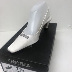 Thank you for your interest, up for your consideration is the following item(s): New in Box Carlo Fellini  Gladys  women's nightlife Crystals slingback shoes  white (Dyeable)  US Sizes Thank you ebay customers, for the great feedback we have received. We appreciate your interest, your patronage and hope you have a truly great shopping experience. Our goal is to provide you cool, new, vintage and/or rare items at a reasonable price. We will continue to strive to be a five star seller. All items w Rare Items, Slingback Shoes, Shoes White, Estate Sales, Five Star, New Vintage, No Way, Night Life, Shoes Women Heels