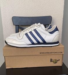 VINTAGE ADIDAS 2002 SHOES  Condition: Excellent used condition like new  Size: 48 UK-13 US-12,5  JP-31 cm White Y2k, Adidas Shoes Mens, Adidas Vintage, Y2k 2000s, Sneakers Athletic, Vintage Adidas, Adidas Shoes, Ukraine, Shoes Mens