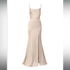 This Dress Was Stunning And Has Been Worn Once As Moh. It Is So Elegant And Timeless And If You’re An Upcoming Bridesmaid Save A Few And Rewear This One! Champagne Evening Gown, Amsale Bridesmaid, Amsale Dress, Wedding Dress Brands, Champagne Bridesmaid Dresses, Champagne Bridesmaid, Chloe Dress, Maxi Bridesmaid Dresses, Satin Bridesmaid Dresses