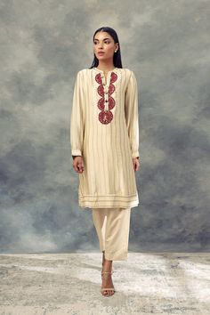 Bhumika Sharma-Ivory Nukta Print Kurta & Pants Set-INDIASPOPUP.COM Bhumika Sharma, Short Kaftan Dress, Kurta Pants, Diwali Outfits, Embroidered Neckline, Indian Fashion Designers, Kurta With Pants, Thread Embroidery, Kaftan Dress