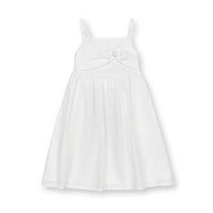 Your girl will be a summer stunner in our flowy sundress, styled with a pretty bow front detail and cut from our soft organic cotton and linen blend. Features adjustable button straps and an elastic bodice for a comfortable fit. Fully lined in organic cotton. A light and fresh look she will love. Sundress White, Flowy Sundress, Linen Sundress, Girls Floral Dress, White Bow, Your Girl, Kids Outfits Girls, Romper Dress, Fresh Look