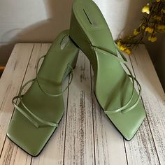 Strappy Green Minimal Wedge Sandal Size 10 Nwot No Box Included Heel 3.25” Platform .025” Leather Upper Leather Lining Synthetic Sole Spring Wedge Heels With Heel Loop, Spring Wedge Sandals With 4-inch Heel And Medium Width, Modern Wedge Sandals For Spring, Spring Medium Width Wedge Sandals With 4-inch Heel, Summer Synthetic Wedge Sandals With Square Toe, Summer Wedge Sandals With Square Toe, Low Heel Platform Wedge Sandals For Summer, Modern Square Toe Wedge Sandals For Summer, Green Synthetic Wedge Sandals With Removable Insole