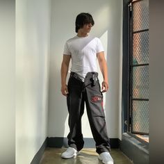 Brand New W/Tags Material: 100% Cotton Streetwear Pants With Belt Loops And Standard Cut Leg, Streetwear Cargo Pants With Standard Cut Leg, Mens Light Wash Jeans, Ariat Jeans, Cream Jeans, Blue Denim Pants, Dungaree Jeans, Old Navy Men, Lined Jeans