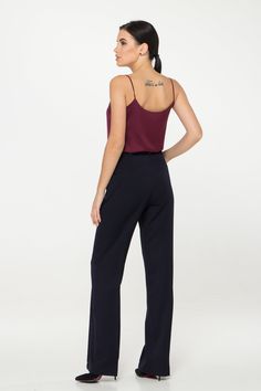 "A satin women's top featuring a cowl neck, spaghetti straps, and soft glint. Comfortable fit and very light high quality fabric. - halter neck - sleeveless - cami style - spaghetti straps - shift silhouette Color: burgundy/ gray pink / white (ivory) / light blue / brown Fabric - silk satin : Viscose - 30, polyester - 65%, elastan - 5%. For Size S: length - 24,5\" (62 cm) MORE ITEMS: https://www.etsy.com/shop/TAVROVSKA?ref=hdr_shop_menu SIZE CHART XS __ EU 34 __ US 4 bust: 31,5\" | 80 cm waist: Formal V-neck Camisole, V-neck Camisole For Work, Elegant Camisole For Workwear, Cami Tops For Workwear, Casual Satin Camisole, Chic Workwear Camisole, Formal Spring Camisole, Casual Satin Sleeveless Tank Top, Elegant Camisole For Work